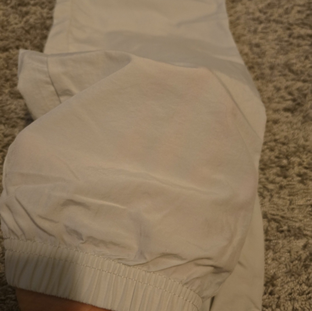 Adidas pants - Picture 6 of 12
